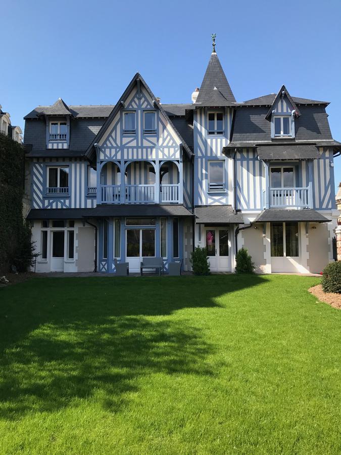Villa Odette Довиль Экстерьер фото